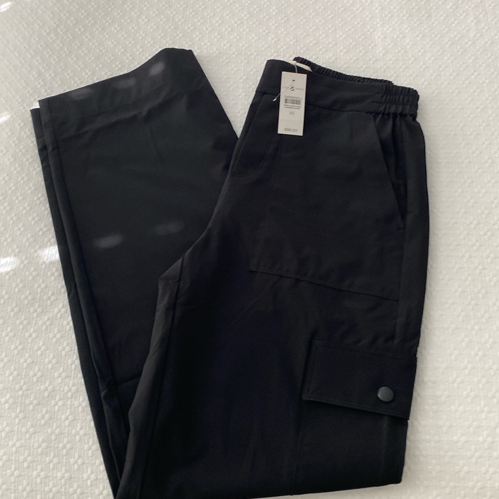 NWT Loft black jogger pants with four pockets